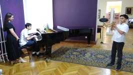 Воспитанники школы имени Рафига Бабаева выступили с концертом (ФОТО)