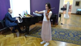 Воспитанники школы имени Рафига Бабаева выступили с концертом (ФОТО)