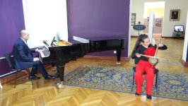 Воспитанники школы имени Рафига Бабаева выступили с концертом (ФОТО)