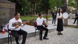 Впервые в Азербайджане!  В Гяндже на открытом воздухе стартовал фестиваль "Джуджалярим" (ФОТО)