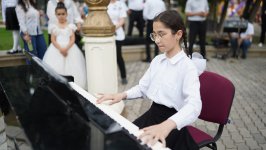 Впервые в Азербайджане!  В Гяндже на открытом воздухе стартовал фестиваль "Джуджалярим" (ФОТО)