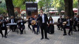Впервые в Азербайджане в Гяндже представлен проект "Сила музыки" с концертами под открытым небом (ФОТО)