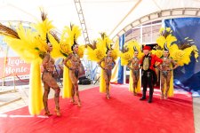 На побережье Каспия в Баку состоялось праздничное открытие Cirсus Sea Breeze (ФОТО)