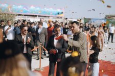 На побережье Каспия в Баку состоялось праздничное открытие Cirсus Sea Breeze (ФОТО)