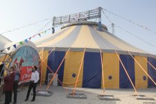 На побережье Каспия в Баку состоялось праздничное открытие Cirсus Sea Breeze (ФОТО)
