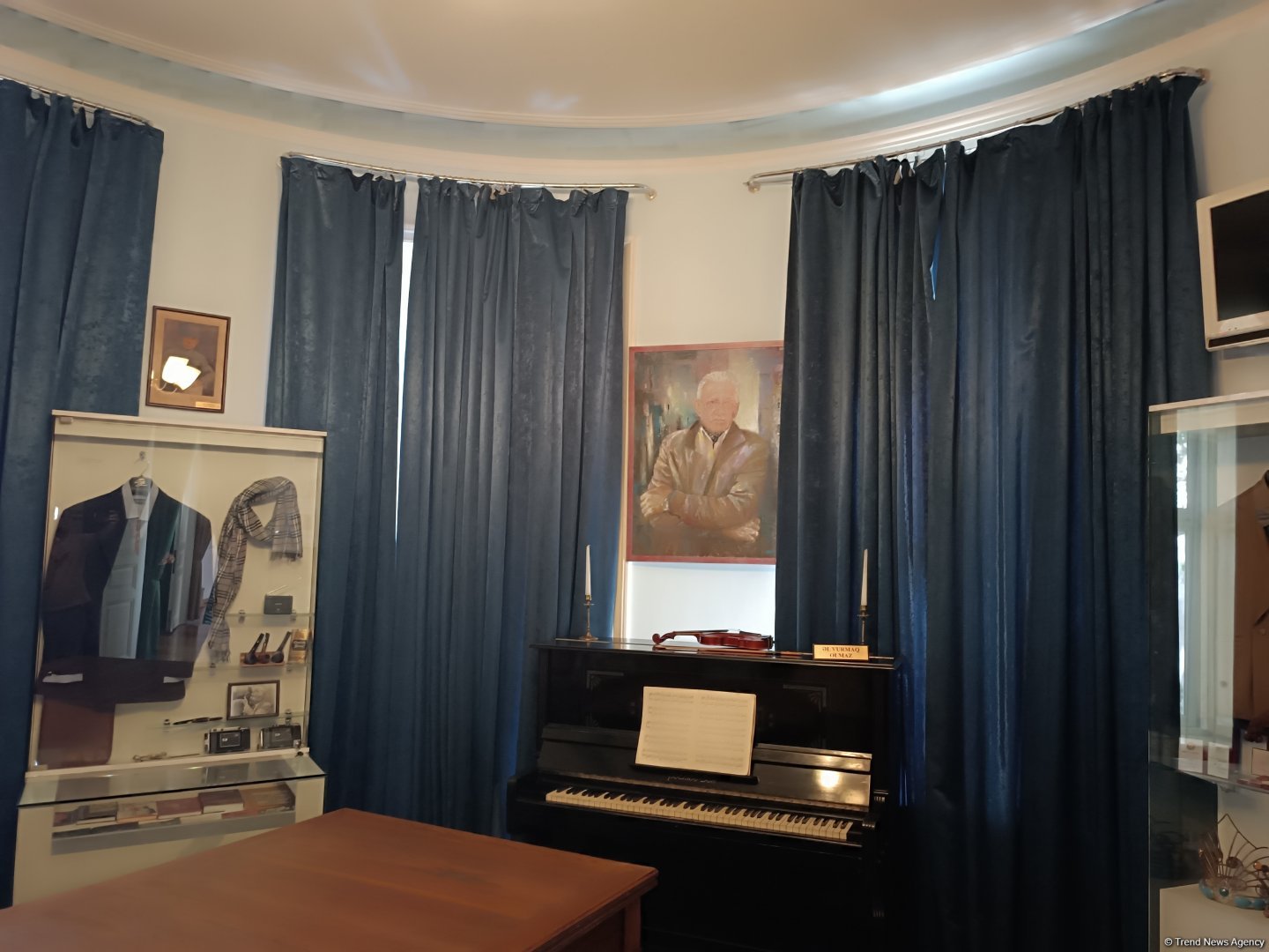 85-летие со дня рождения Вагифа Самедоглу отметили в Доме-музее Самеда Вургуна (ФОТО)
