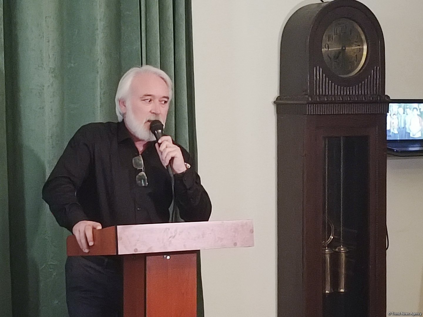 85-летие со дня рождения Вагифа Самедоглу отметили в Доме-музее Самеда Вургуна (ФОТО)