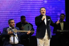 Кенуль Хасиева посвятила концерт памяти безвременно ушедшей из жизни матери (ФОТО)