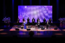 Кенуль Хасиева посвятила концерт памяти безвременно ушедшей из жизни матери (ФОТО)