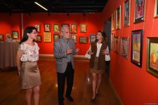 Безграничная фантазия учащихся Leonardo Art School Baku – калейдоскоп ярких красок на выставке в Баку (ФОТО)