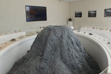 Туристический комплекс грязевых вулканов (Фоторепортаж)