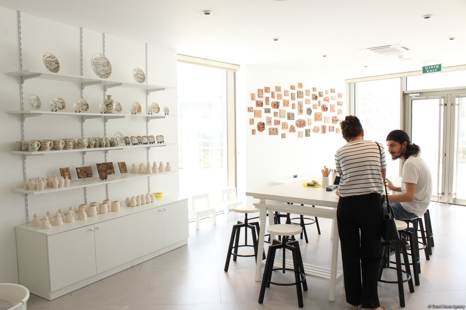 Туристический комплекс грязевых вулканов (Фоторепортаж)