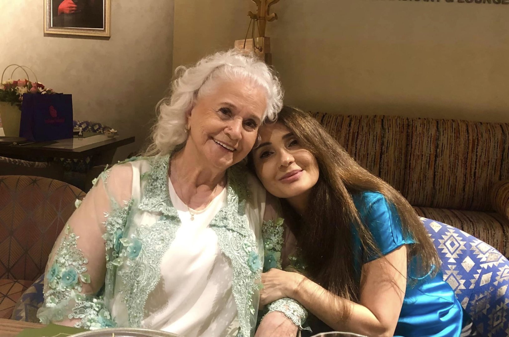 Легендарная киноактриса Земфира Садыгова отмечает 85-летие: Мы любили друг друга безумно, в жизни такое бывает только раз (ФОТО)