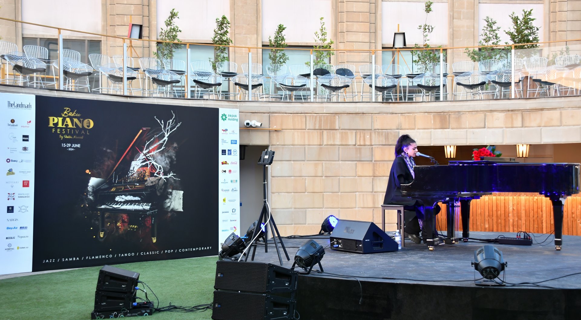 Феномен джаза и поп-романтизма французской исполнительницы Elia на Baku Piano Festival (ВИДЕО, ФОТО)