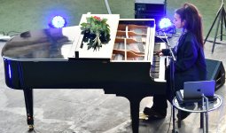 Феномен джаза и поп-романтизма французской исполнительницы Elia на Baku Piano Festival (ВИДЕО, ФОТО)