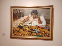 В портрете женское лицо … - красочная экспозиция в летнем Баку (ФОТО)