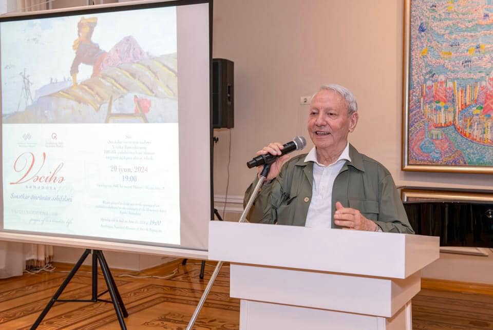 В портрете женское лицо … - красочная экспозиция в летнем Баку (ФОТО)