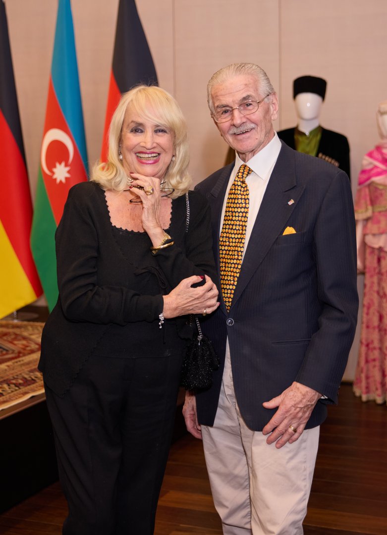 В Культурном центре Азербайджана в Берлине состоялась презентация книги "Əlifba. A Cultural Alphabet" (ФОТО)