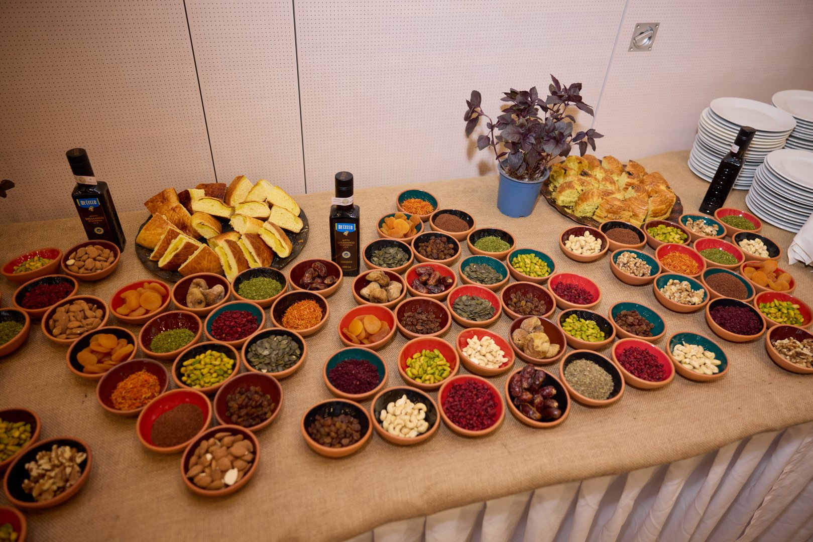 В Культурном центре Азербайджана в Берлине состоялась презентация книги "Əlifba. A Cultural Alphabet" (ФОТО)