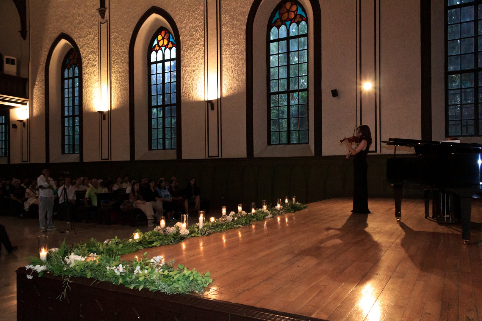 От роскоши до торжественности – летним вечером в Баку (ФОТО)