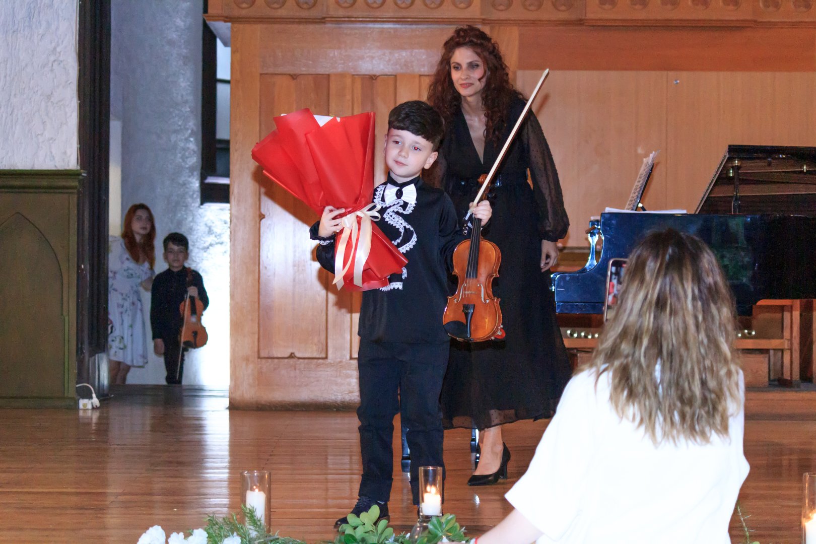 От роскоши до торжественности – летним вечером в Баку (ФОТО)