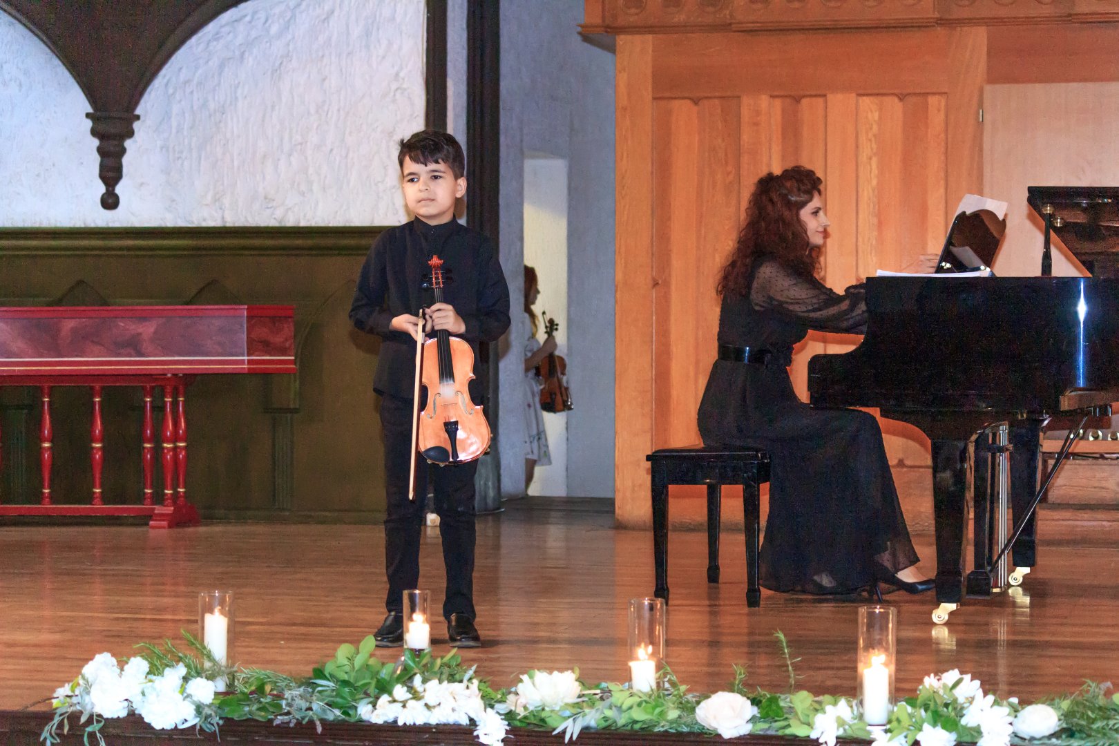 От роскоши до торжественности – летним вечером в Баку (ФОТО)