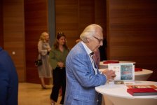 В Культурном центре Азербайджана в Берлине состоялась презентация книги "Əlifba. A Cultural Alphabet" (ФОТО)