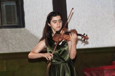 От роскоши до торжественности – летним вечером в Баку (ФОТО)