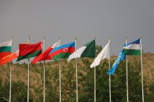 Министр культуры Азербайджана принимает участие во II Международном форуме искусства маком в Узбекистане (ФОТО)