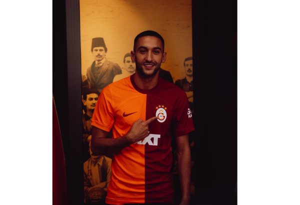 "Галатасарай" оформил трансфер Зиеша