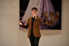 "Белый цветок нашей сцены" 95-летняя Роза Джалилова - расправляя крылья и паря как птица (ФОТО)