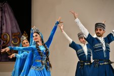 "Белый цветок нашей сцены" 95-летняя Роза Джалилова - расправляя крылья и паря как птица (ФОТО)