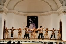 "Белый цветок нашей сцены" 95-летняя Роза Джалилова - расправляя крылья и паря как птица (ФОТО)