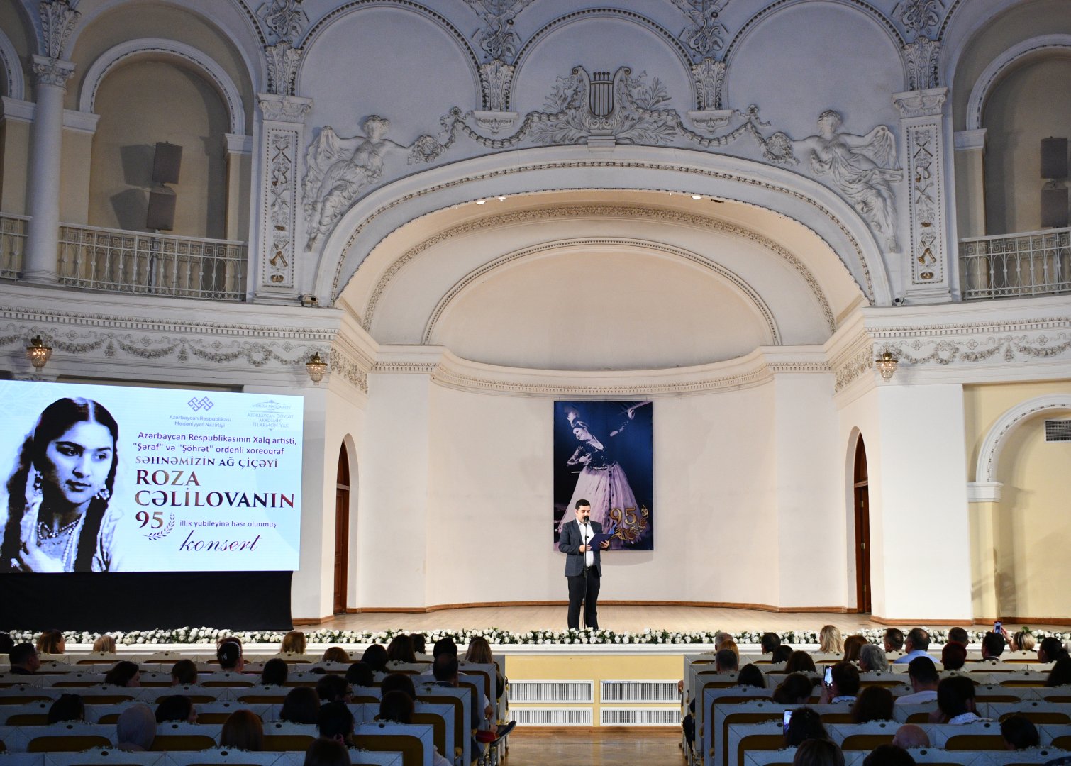 "Белый цветок нашей сцены" 95-летняя Роза Джалилова - расправляя крылья и паря как птица (ФОТО)