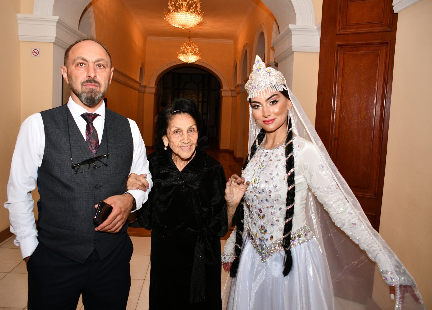 "Белый цветок нашей сцены" 95-летняя Роза Джалилова - расправляя крылья и паря как птица (ФОТО)