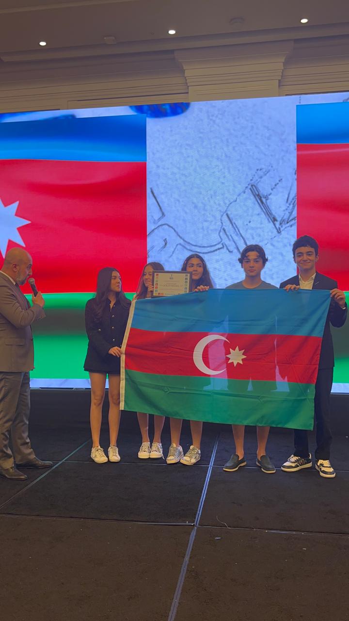 Студенты  Miniboss Business School Baku стали победителями чемпионата мира по стартапам (ФОТО)