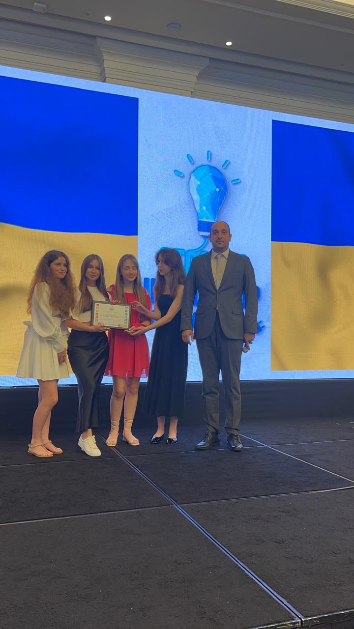 Студенты  Miniboss Business School Baku стали победителями чемпионата мира по стартапам (ФОТО)