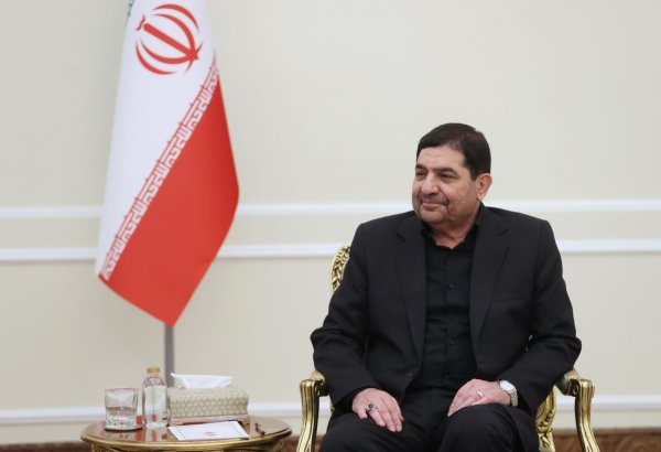 Первый вице-президент Ирана принял участие в голосовании 2-го тура внеочередных президентских выборов