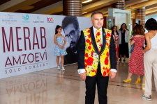 В Баку впервые с концертом выступил "грузинский Челентано" - его голос лечит (ФОТО)