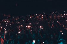 В Баку впервые с концертом выступил "грузинский Челентано" - его голос лечит (ФОТО)