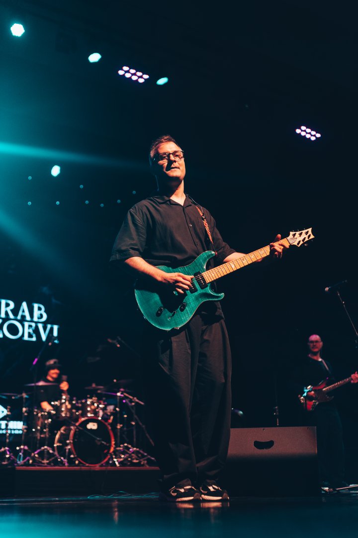 В Баку впервые с концертом выступил "грузинский Челентано" - его голос лечит (ФОТО)