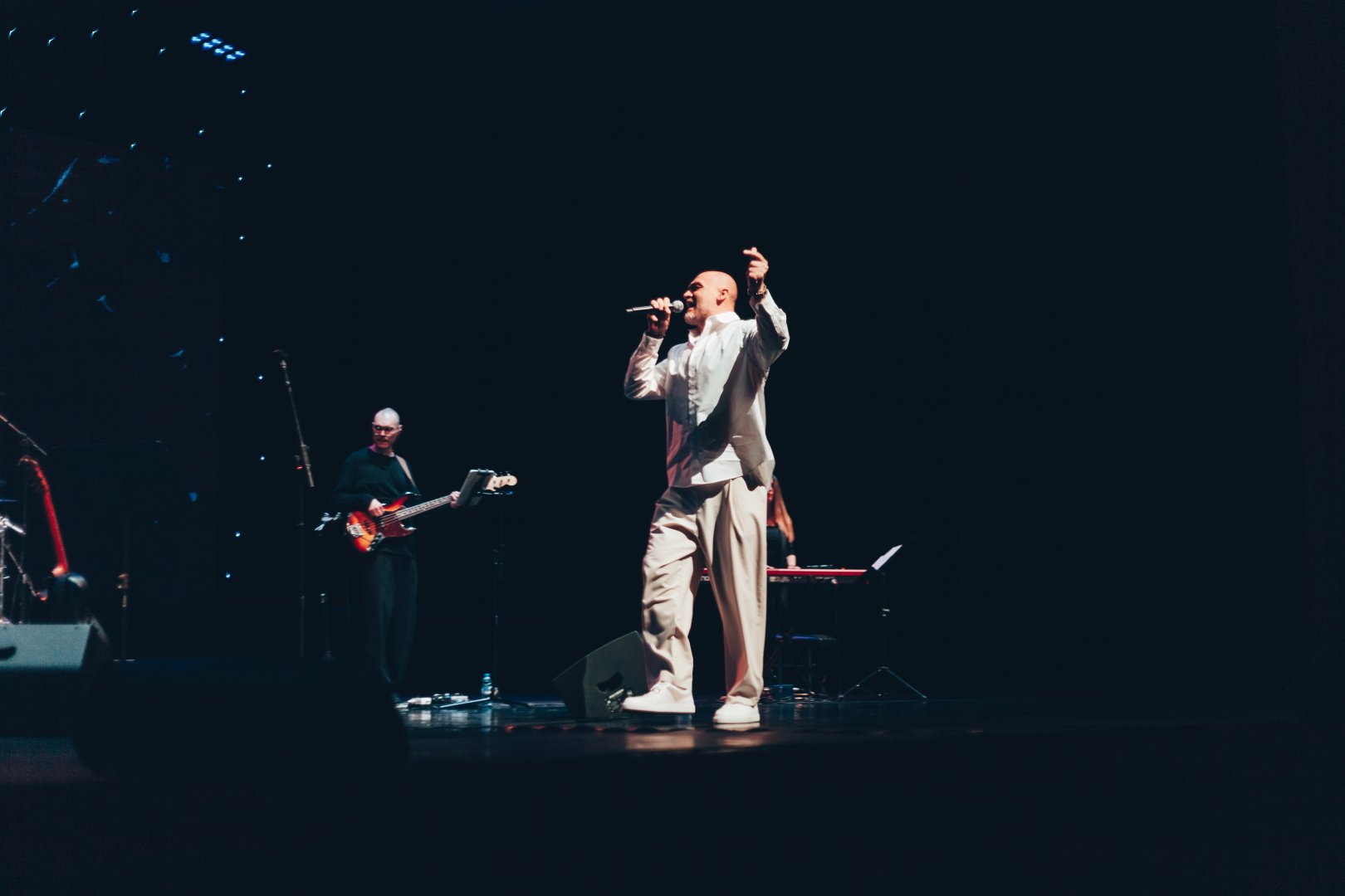 В Баку впервые с концертом выступил "грузинский Челентано" - его голос лечит (ФОТО)