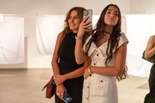 Аида Махмудова приняла участие в открытии возобновившей свою деятельность галереи YAY (ФОТО)