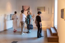 Аида Махмудова приняла участие в открытии возобновившей свою деятельность галереи YAY (ФОТО)