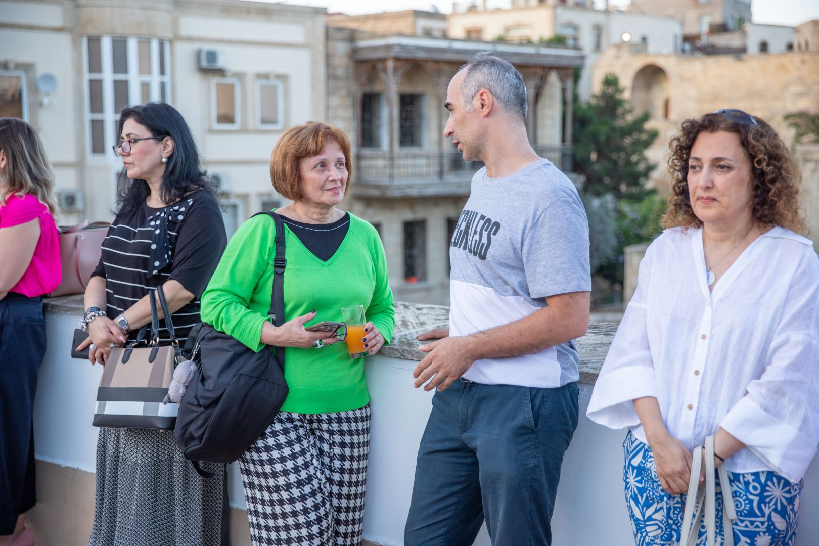 Аида Махмудова приняла участие в открытии возобновившей свою деятельность галереи YAY (ФОТО)