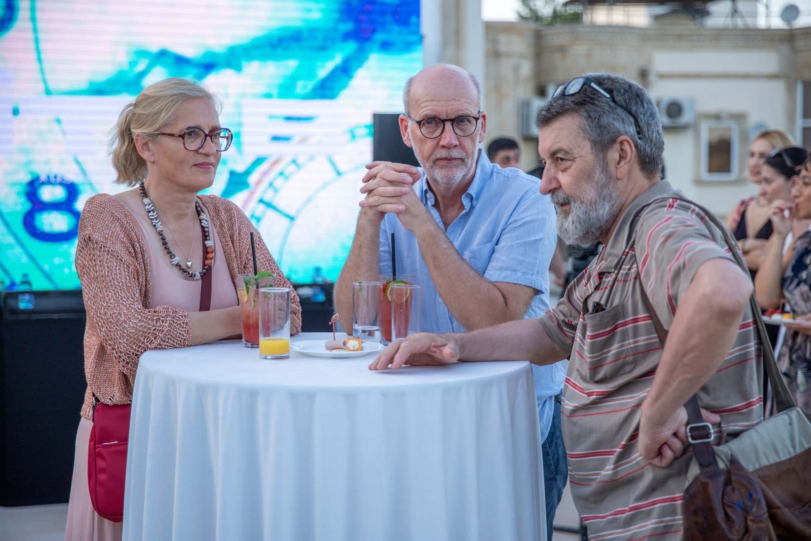 Аида Махмудова приняла участие в открытии возобновившей свою деятельность галереи YAY (ФОТО)