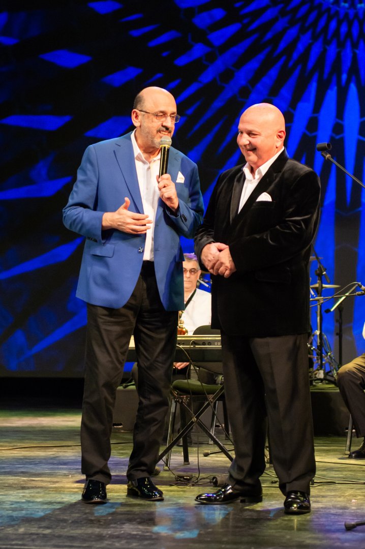 Душевный юбилей Арзу Рзаева! Джан Баку, дом родной, мы живем одной семьей…  (ФОТО)