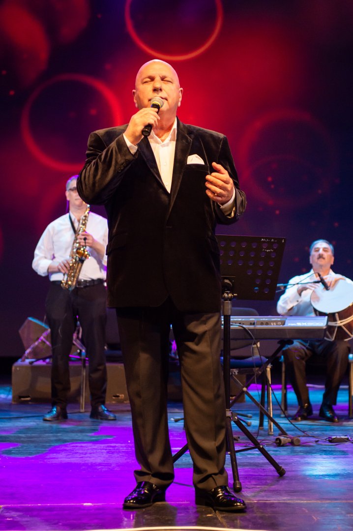 Душевный юбилей Арзу Рзаева! Джан Баку, дом родной, мы живем одной семьей…  (ФОТО)