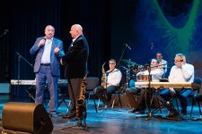 Душевный юбилей Арзу Рзаева! Джан Баку, дом родной, мы живем одной семьей…  (ФОТО)