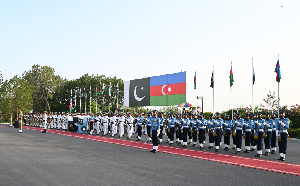 В Исламабаде состоялась церемония официальной встречи Президента Ильхама Алиева (ФОТО/ВИДЕО)